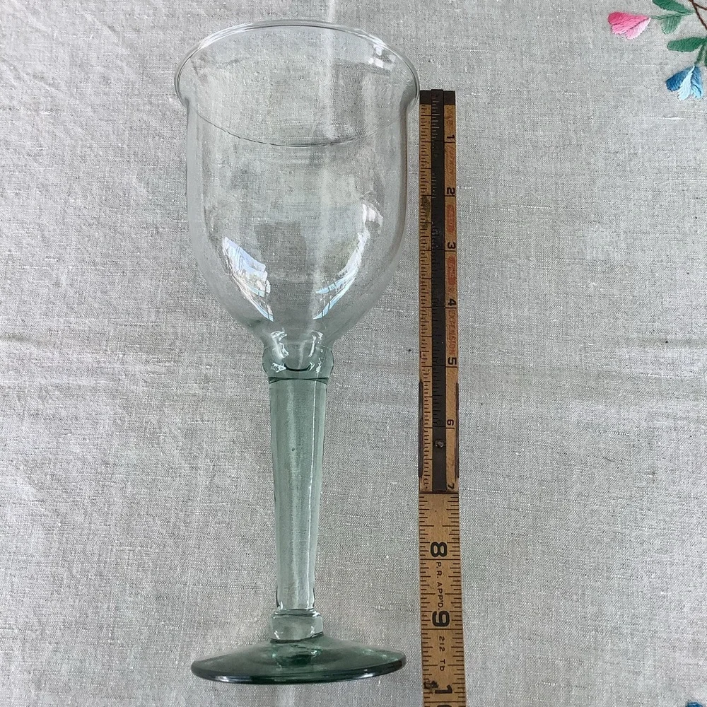 La Mediterranea this glass